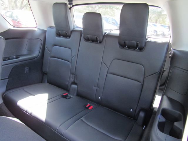 New 2026 Nissan Pathfinder SL image 10