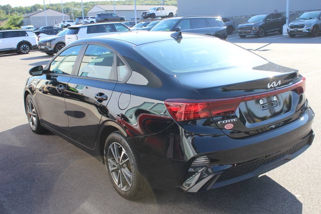 Used 2023 Kia Forte LXS FWD image 25