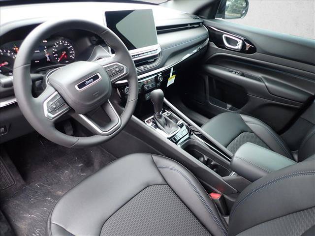 New 2026 Jeep Compass Latitude AWD/4WD image 11