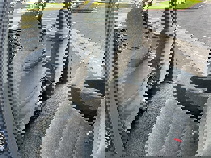 Used 2001 Honda Odyssey EX image 32