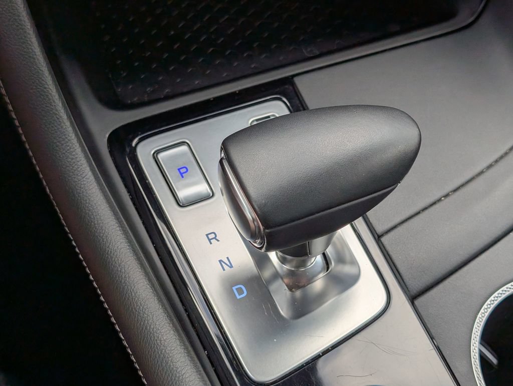 Used 2026 Genesis G70 2.5T RWD image 21