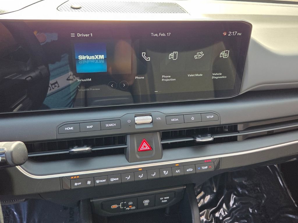 Used 2025 Kia K4 LXS image 17