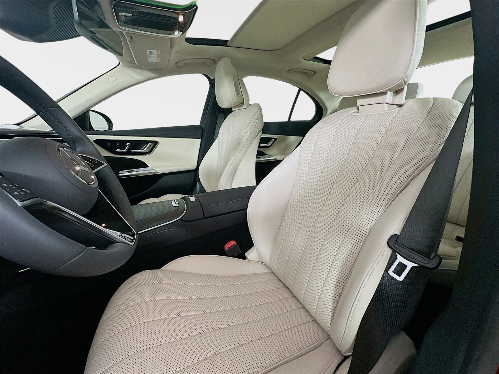 Certified 2026 Mercedes-Benz E 350 4MATIC Sedan image 27