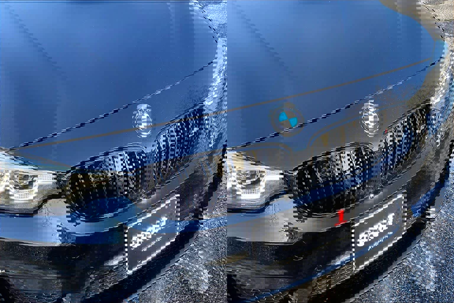 Used 2018 BMW M4 Convertible w/ Competition Package image 28