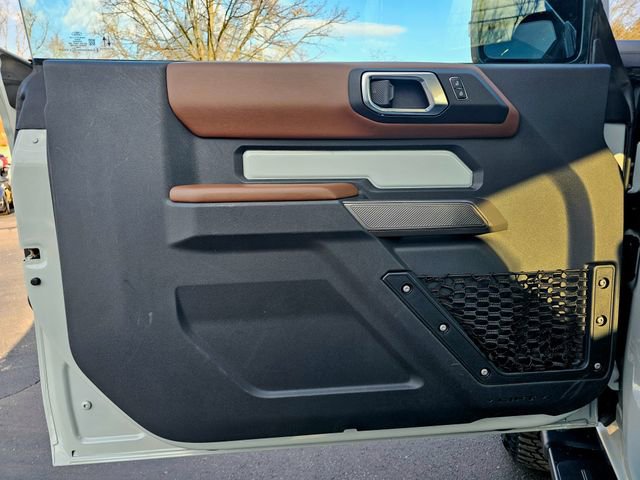 Used 2023 Ford Bronco Outer Banks w/ Sasquatch Package image 21