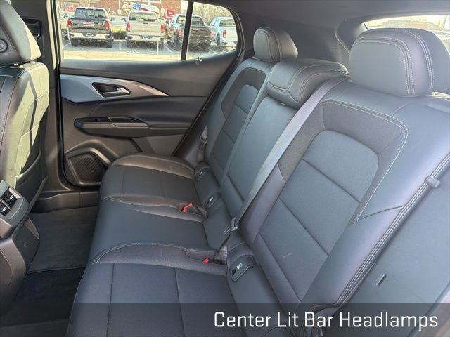 Used 2025 Chevrolet Equinox EV LT w/ Convenience Package image 24