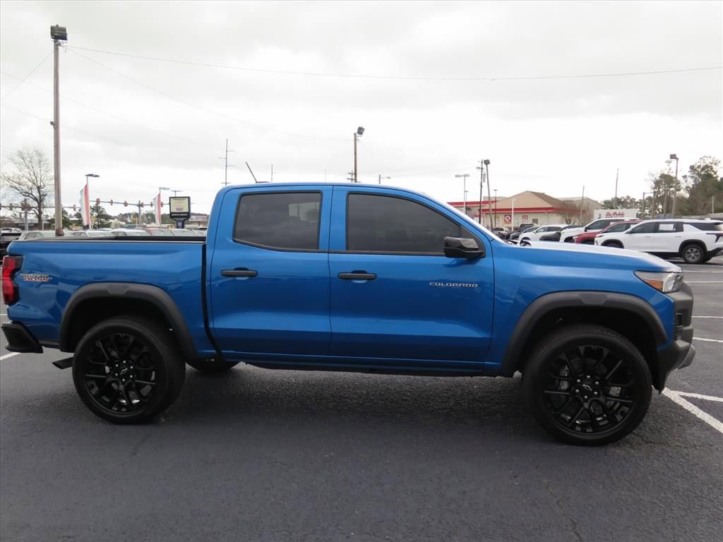 Used 2023 Chevrolet Colorado Trail Boss w/ Advanced Trailering Package image 2