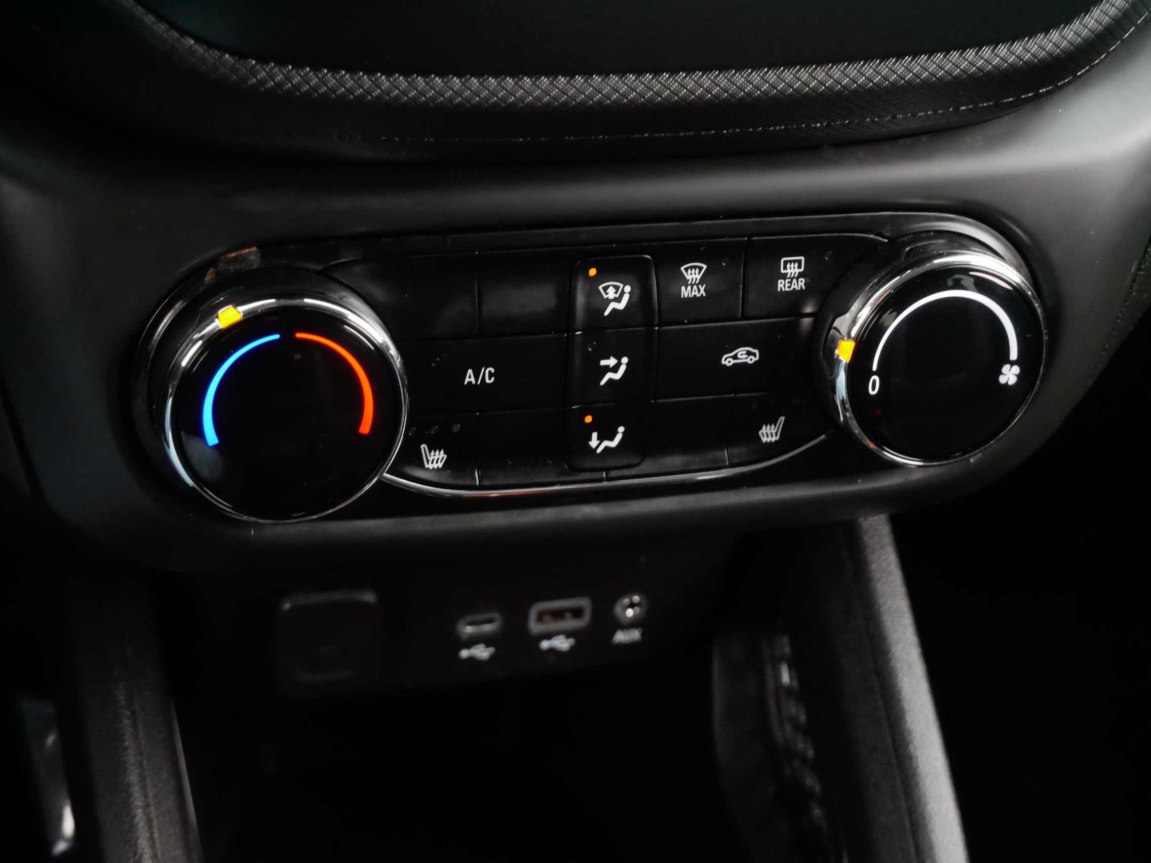 Used 2023 Chevrolet TrailBlazer LT image 23