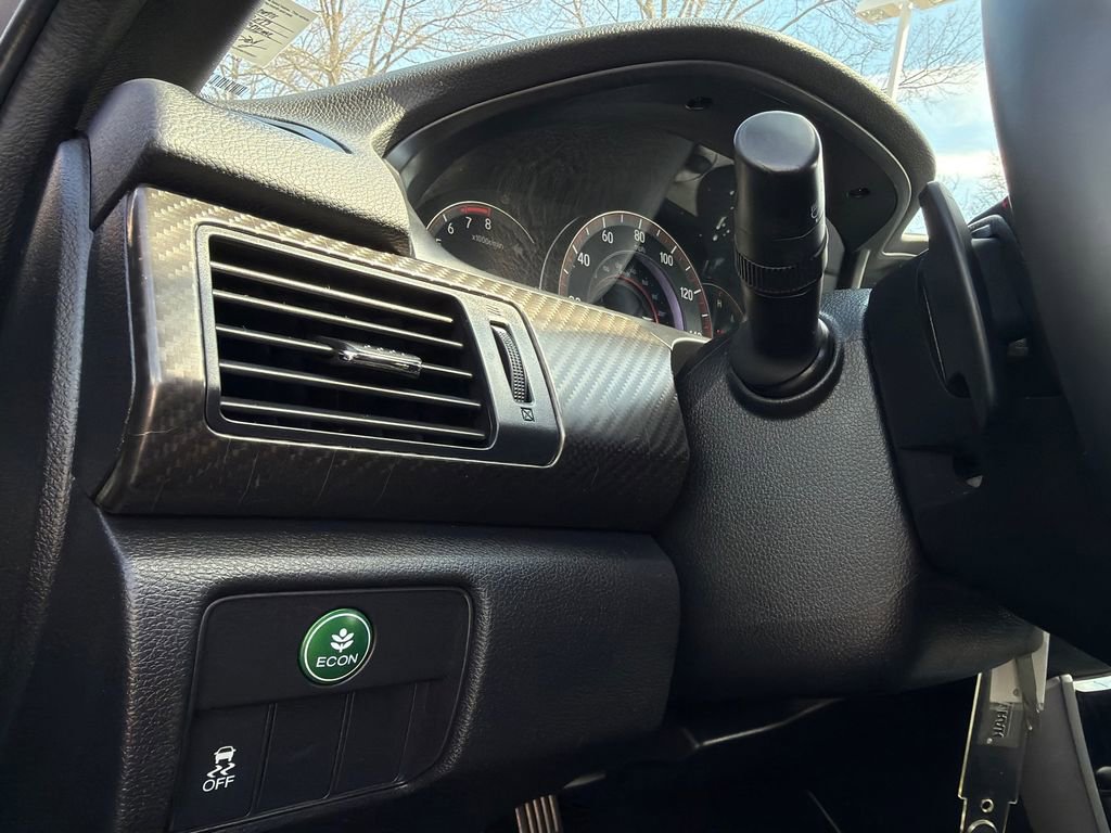 Used 2017 Honda Accord Sport Special Edition image 32