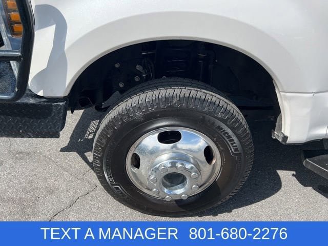 Used 2019 Ford F350 Lariat w/ Lariat Value Package AWD/4WD image 19