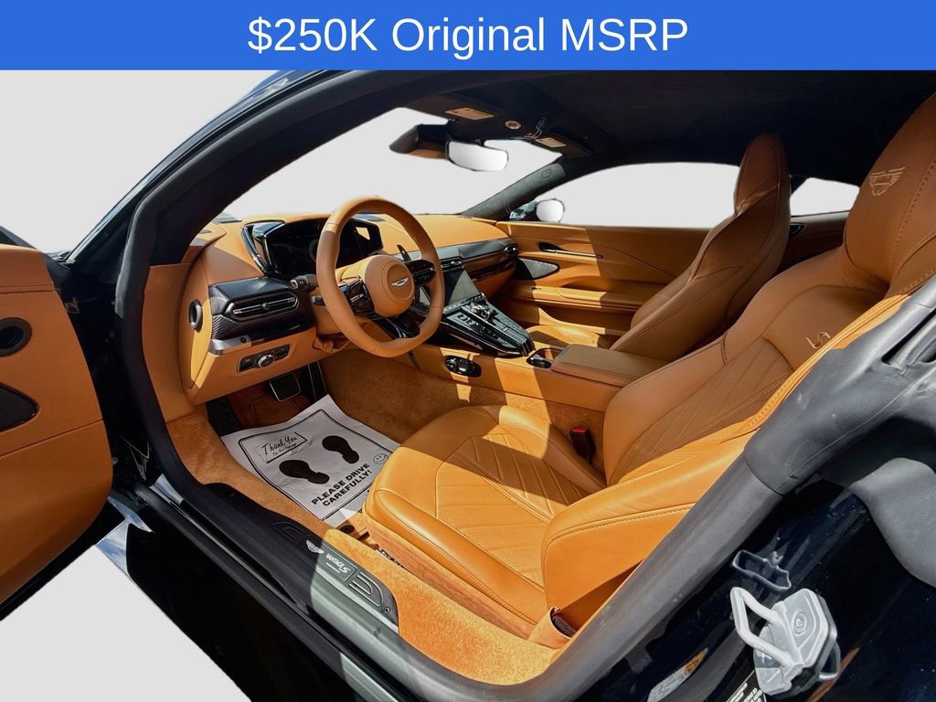 Used 2026 Aston Martin V8 Vantage S RWD image 21