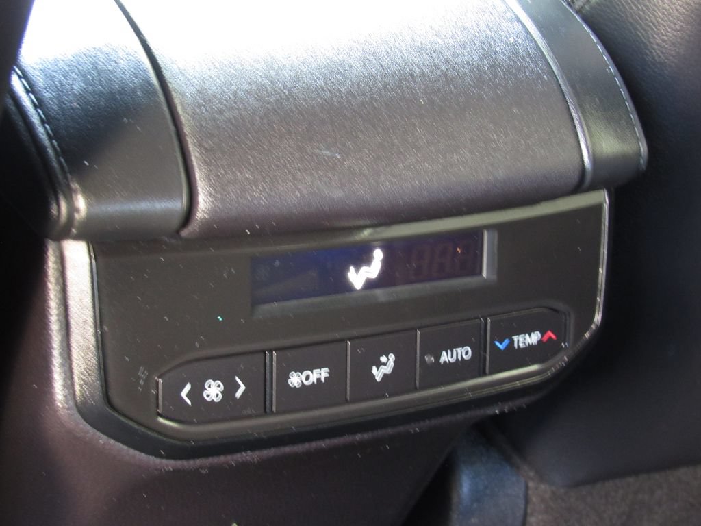 Certified 2025 Toyota Highlander XSE AWD/4WD image 35