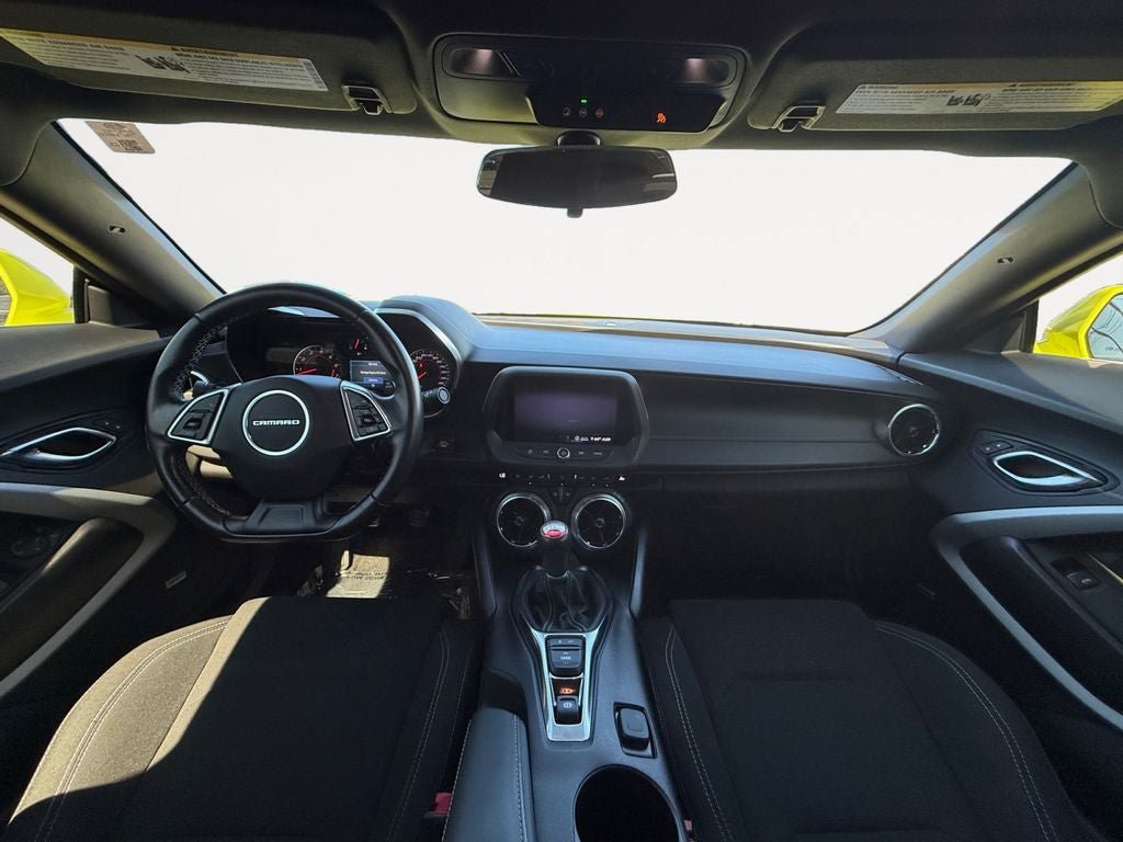 Used 2020 Chevrolet Camaro LT w/ Technology Package RWD image 11