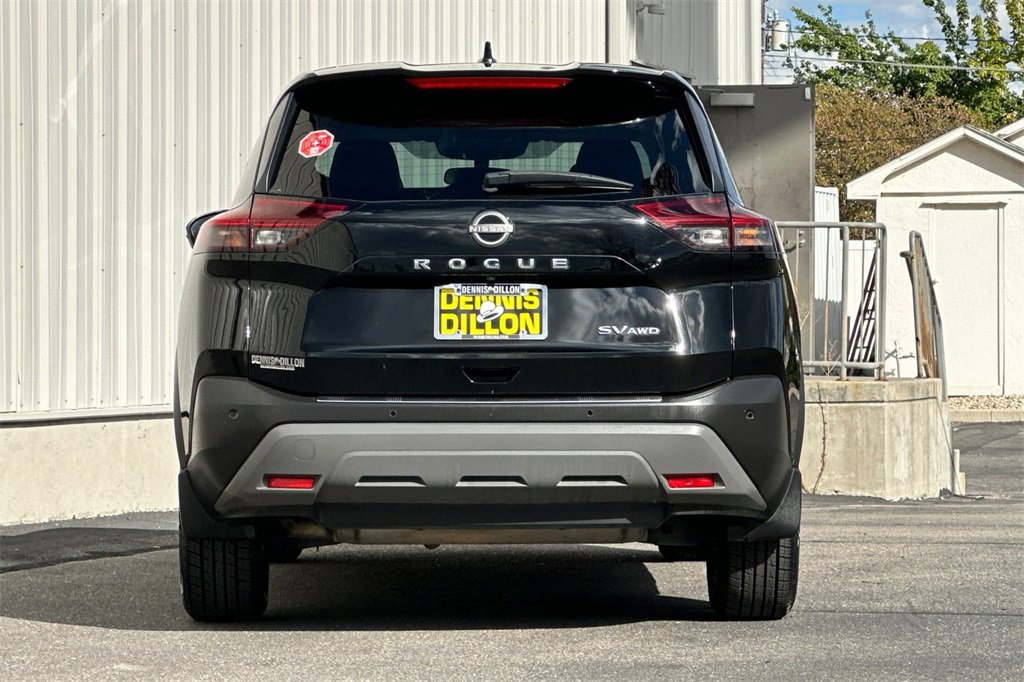 Used 2022 Nissan Rogue SV image 6