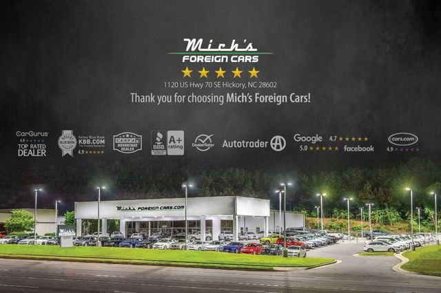 Used 2022 BMW M340i xDrive M340i xDRIVE - WHITE ON RED - w/ Driving Assistance Package image 4