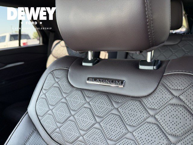 Used 2025 Ford Explorer Platinum w/ LUX Leather Package AWD/4WD image 13