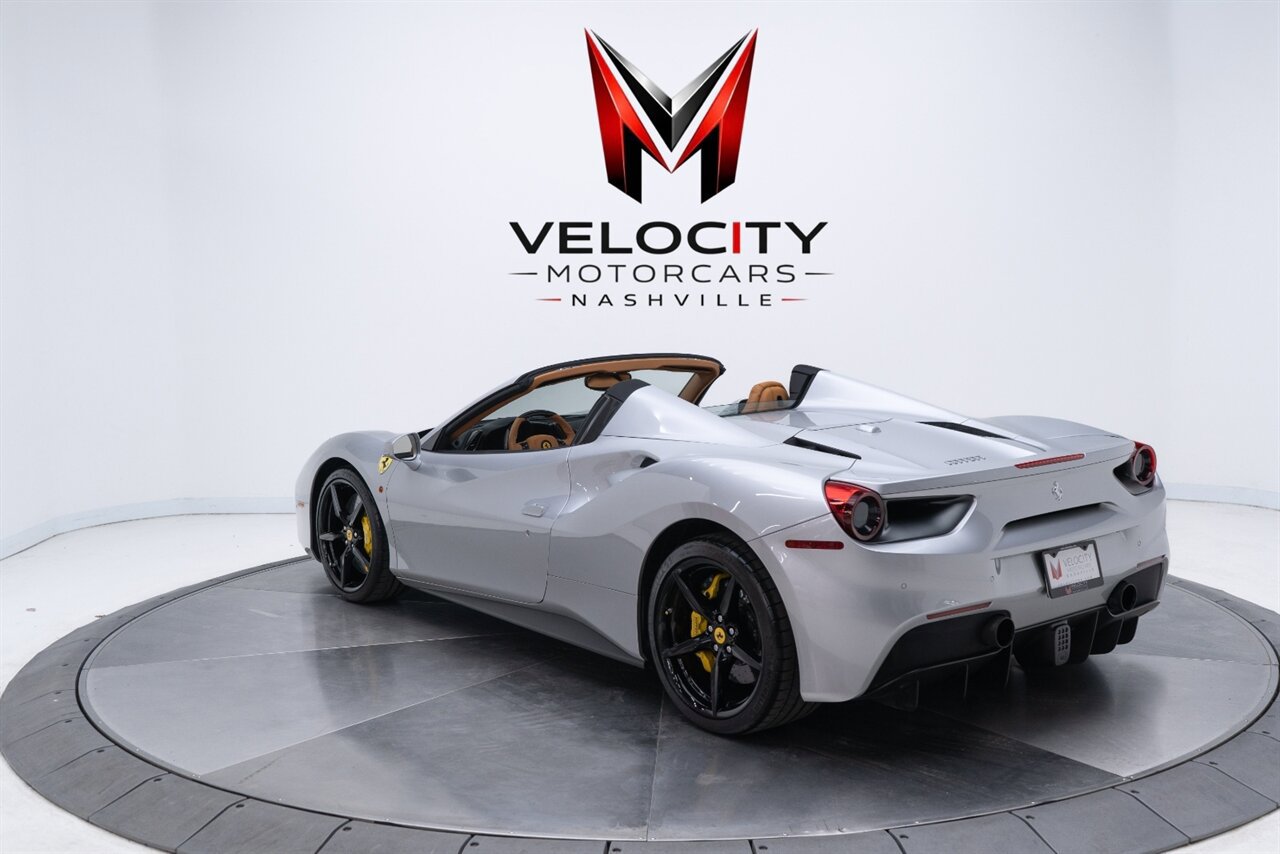 Used 2018 Ferrari 488 Spider image 15