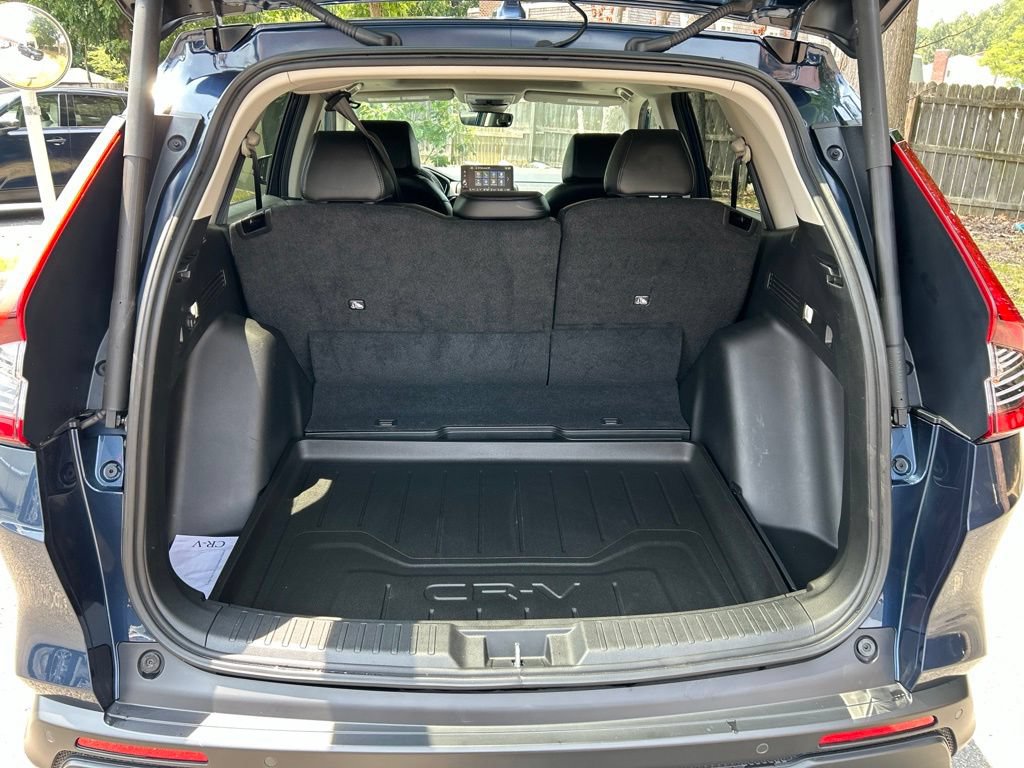 Used 2025 Honda CR-V EX-L image 28