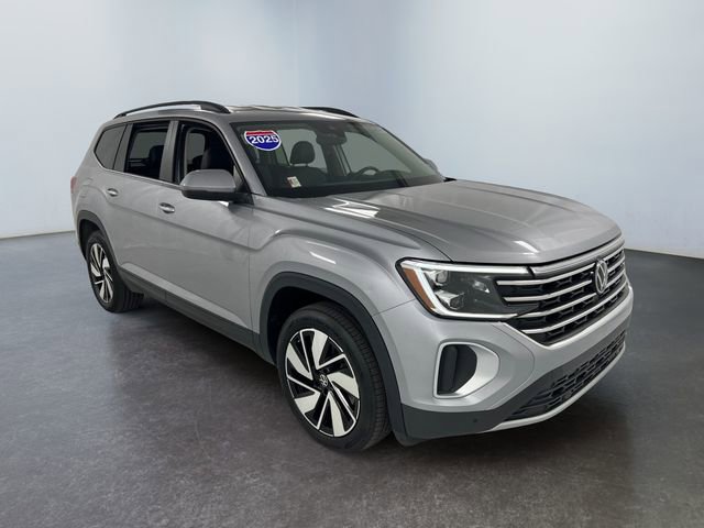 Used 2025 Volkswagen Atlas SE