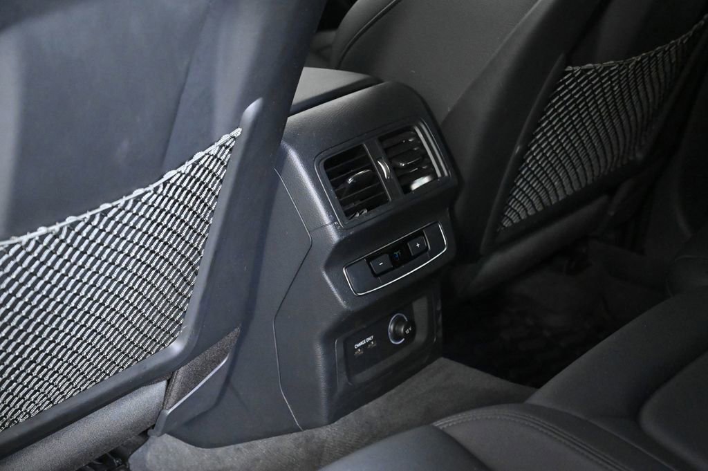Used 2020 Audi Q5 2.0T Premium Plus w/ Premium Plus Package image 18