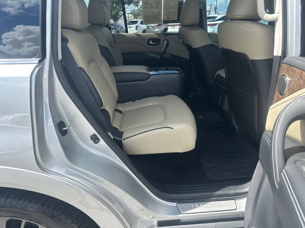 Used 2023 INFINITI QX80 Premium Select w/ All-Season Package RWD image 13