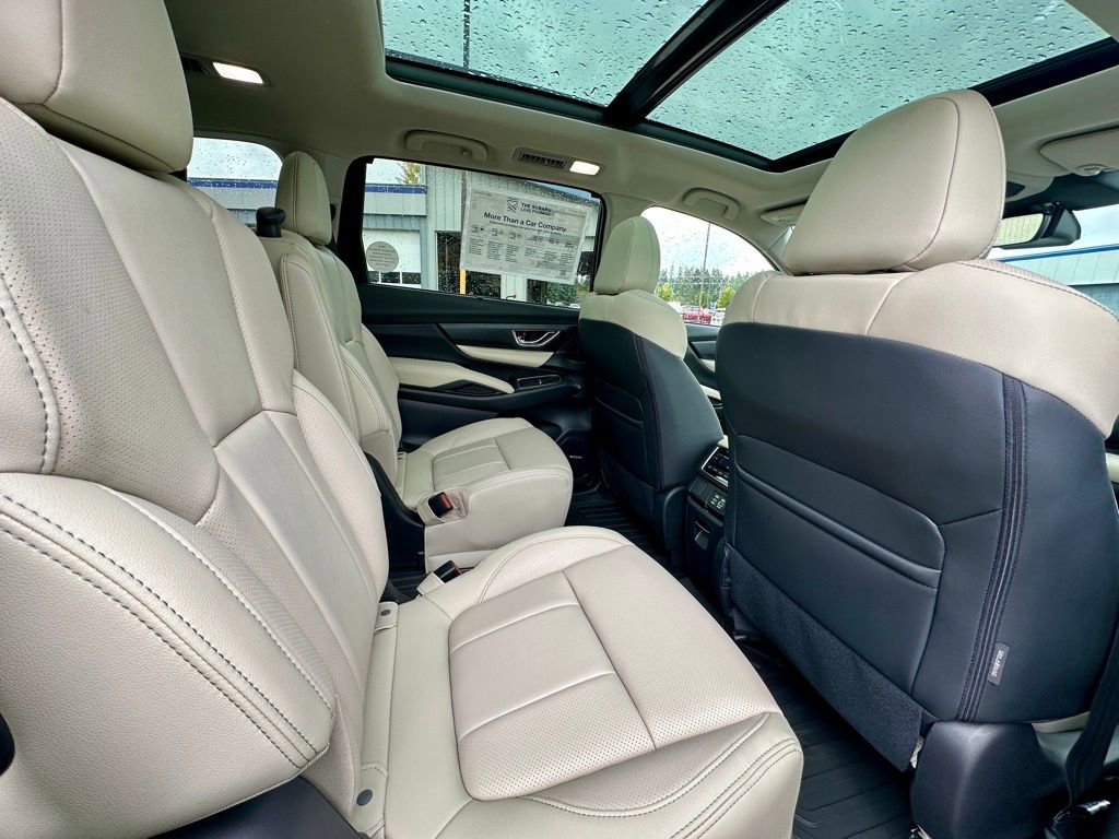 New 2025 Subaru Ascent Limited image 22