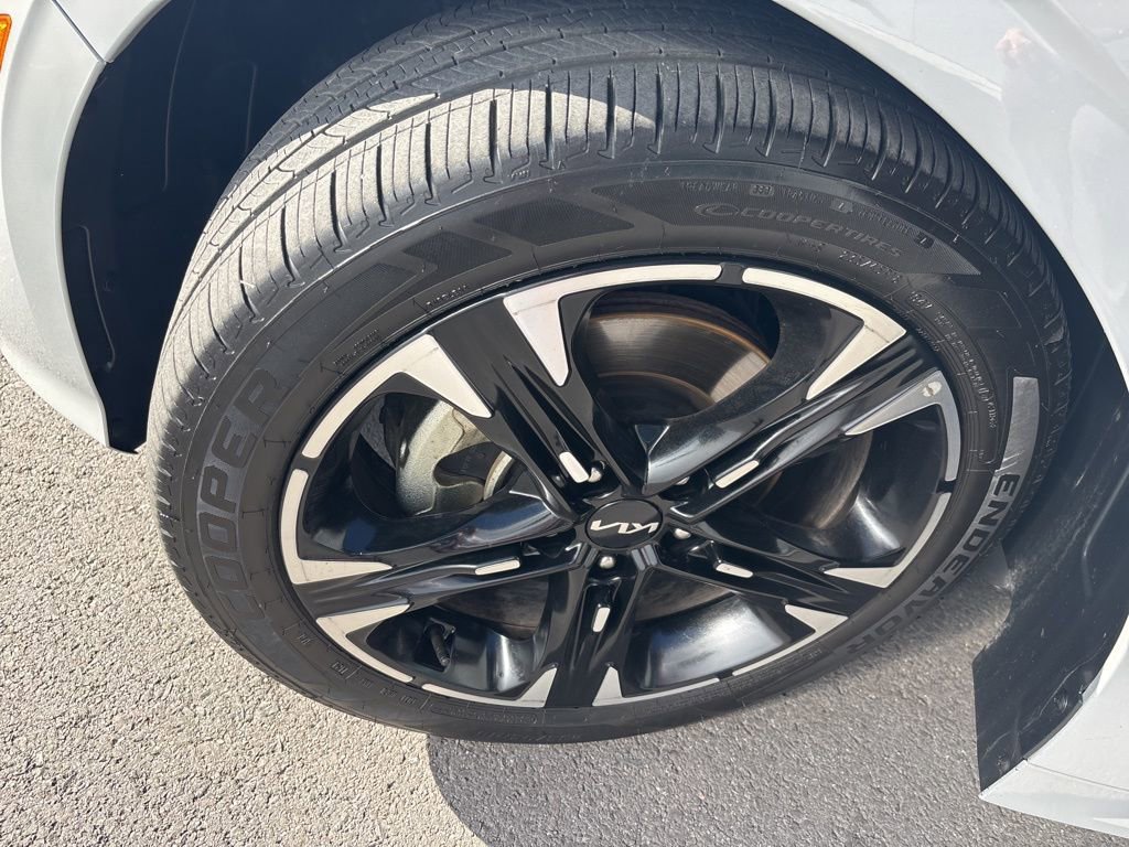 Certified 2024 Kia K5 GT-Line w/ GT-Line Premium Package AWD/4WD image 17