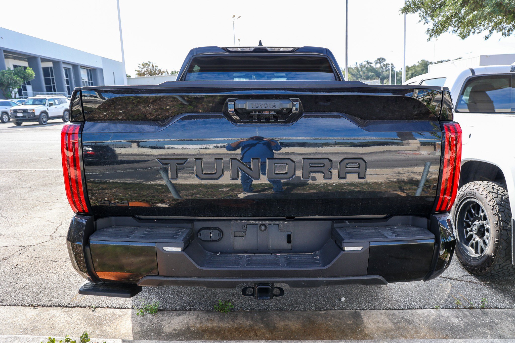 Used 2026 Toyota Tundra SR5 w/ SX Package AWD/4WD image 9