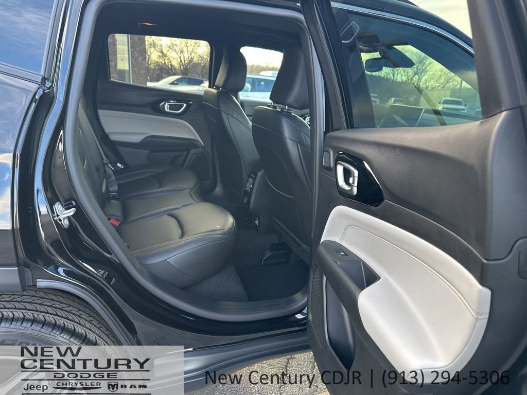 New 2026 Jeep Compass Limited w/ Sun, Sound & Navigation Group image 15