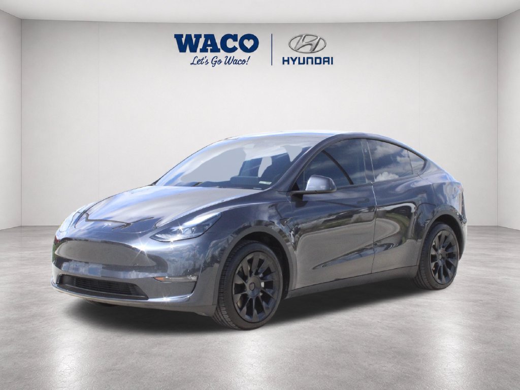 Used 2024 Tesla Model Y Long Range AWD/4WD image 3