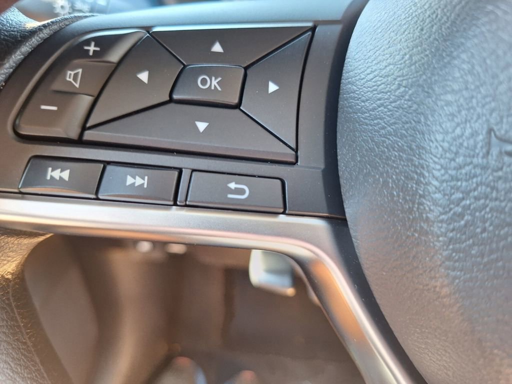 New 2025 Nissan Versa SV w/ Trunk Package image 12