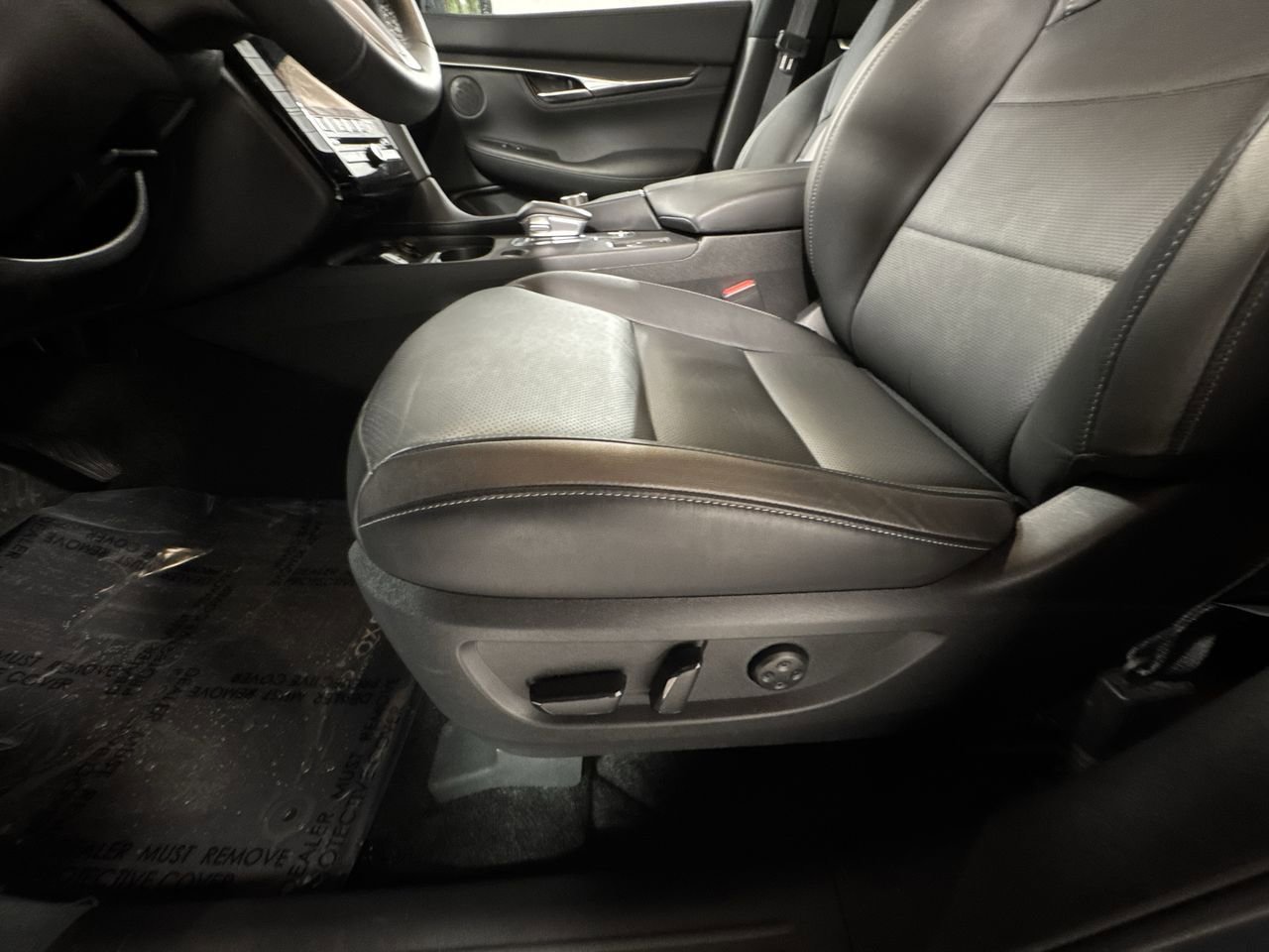 Certified 2025 INFINITI QX55 Luxe w/ Cargo Package image 17