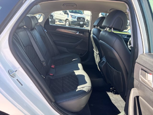 Used 2016 Hyundai Sonata Sport w/ Option Group 02 FWD image 13