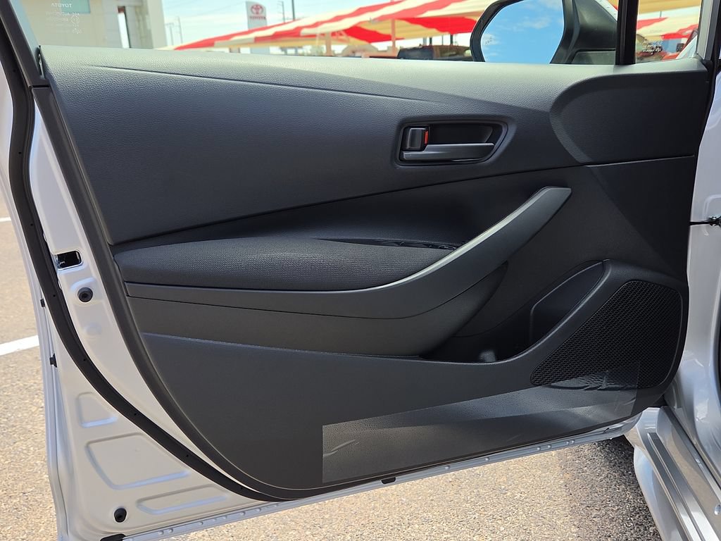 New 2026 Toyota Corolla LE FWD image 17