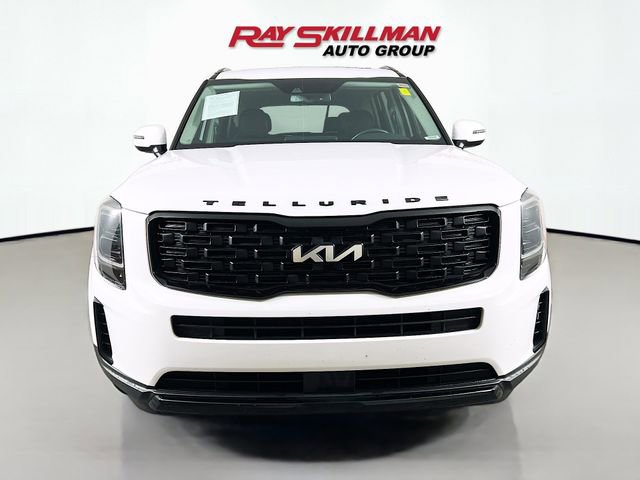 Used 2022 Kia Telluride EX w/ EX Premium Package image 2