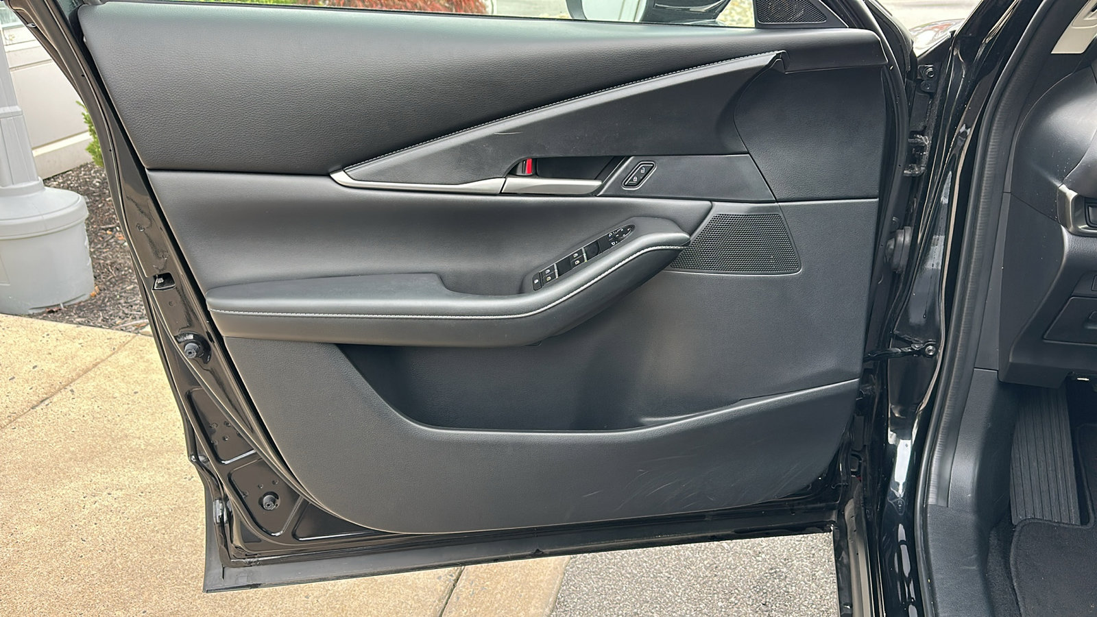 Used 2023 MAZDA CX-30 AWD 2.5 S w/ Select Package image 13