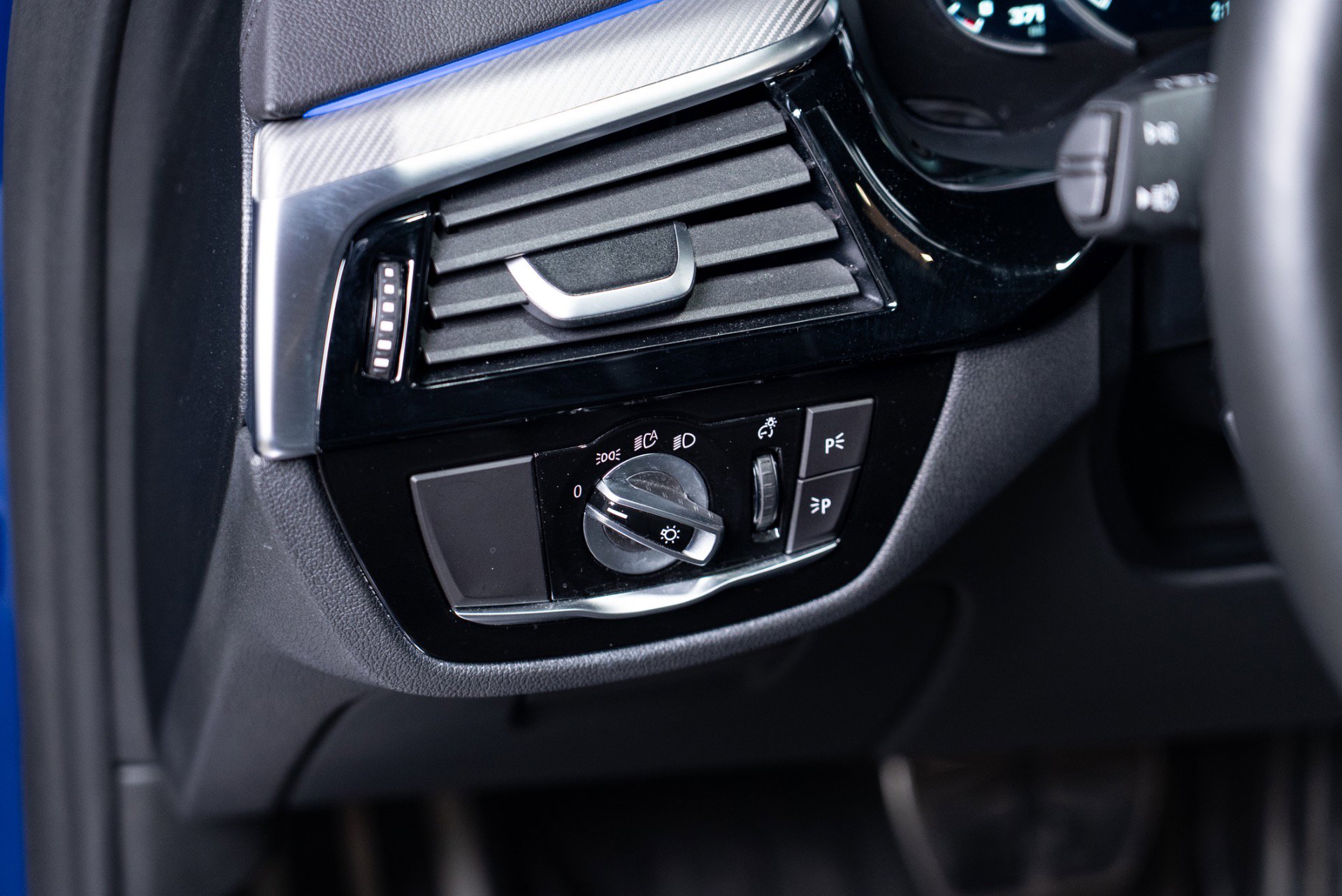 Used 2019 BMW M5 w/ Executive Package image 49