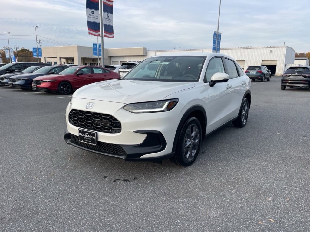 New 2026 Honda HR-V LX image 2