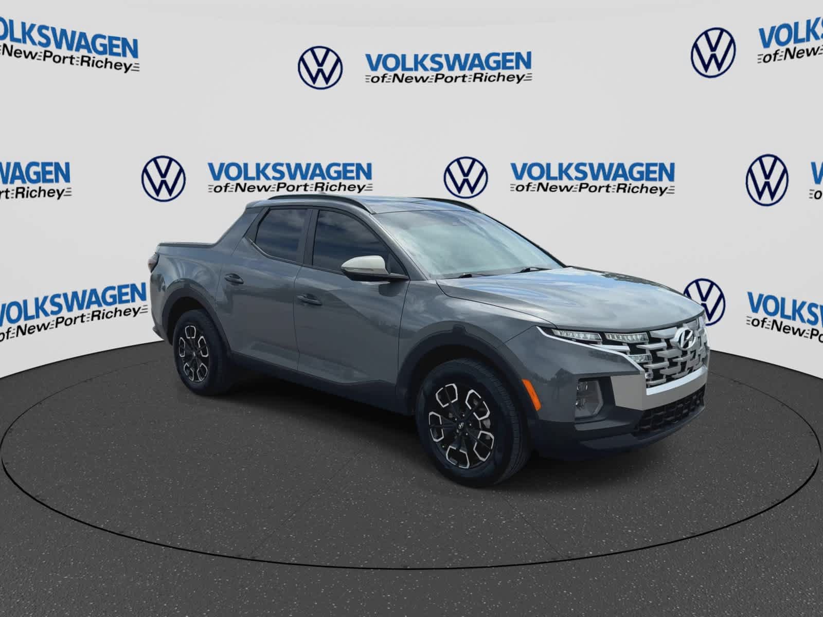 Used 2024 Hyundai Santa Cruz SEL w/ Activity Package AWD/4WD image 2
