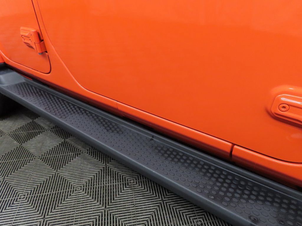 Used 2023 Jeep Wrangler Unlimited Sahara image 44