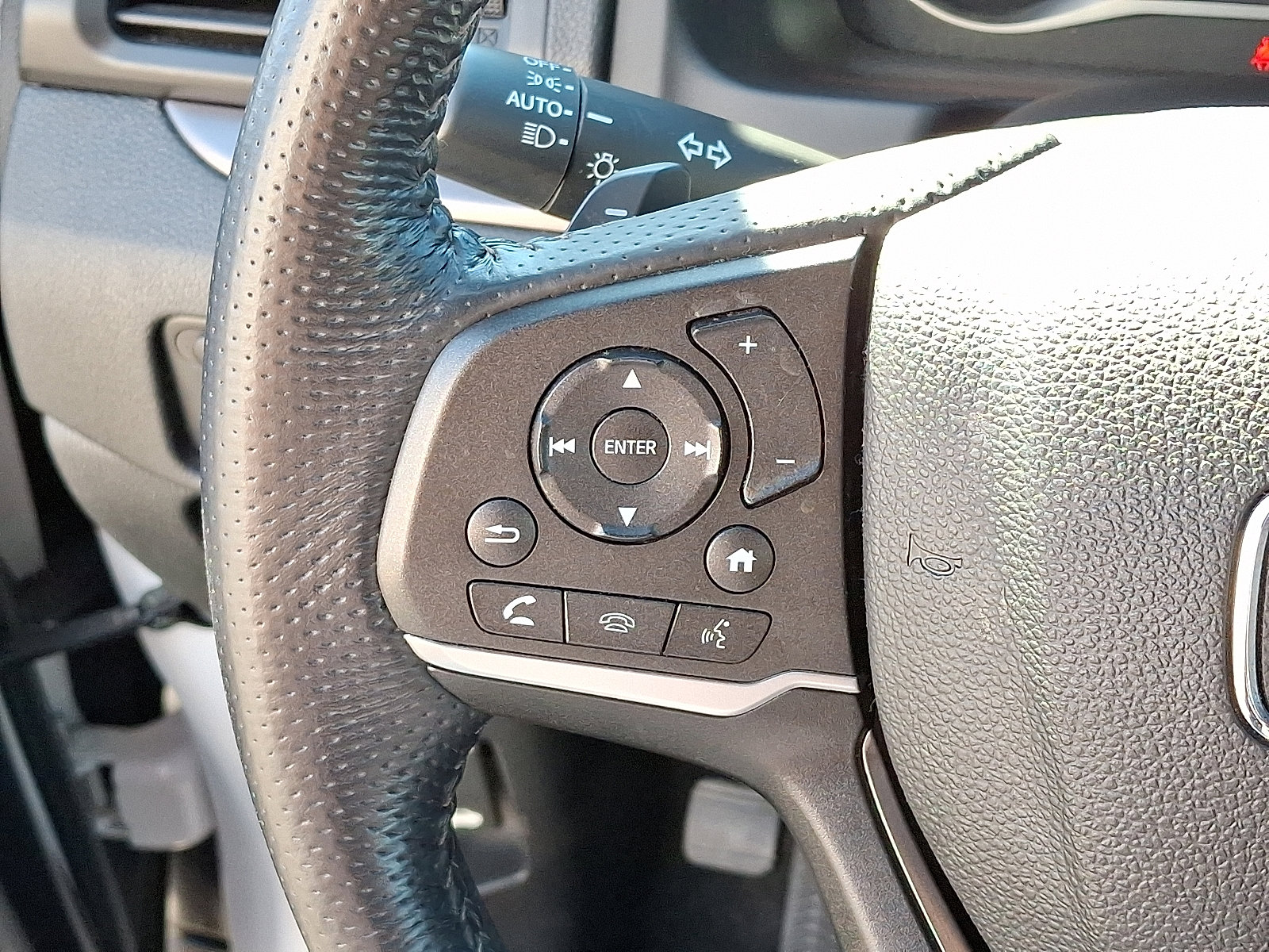 Used 2023 Honda Passport EX-L image 22