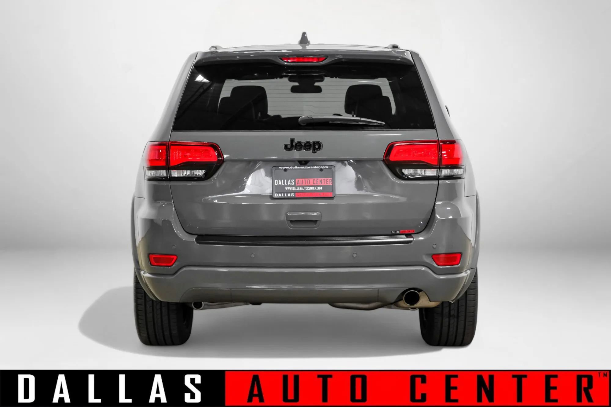 Used 2021 Jeep Grand Cherokee Laredo X RWD image 5