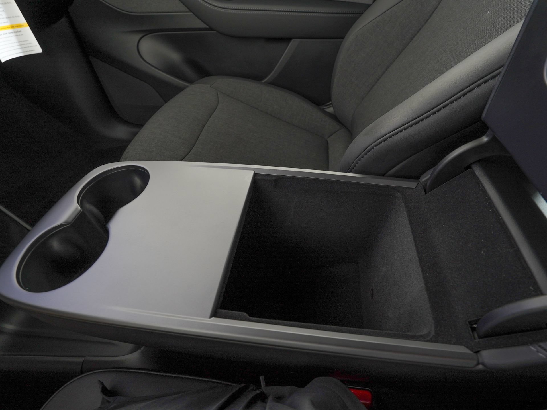 Used 2026 Tesla Model Y 2WD image 29