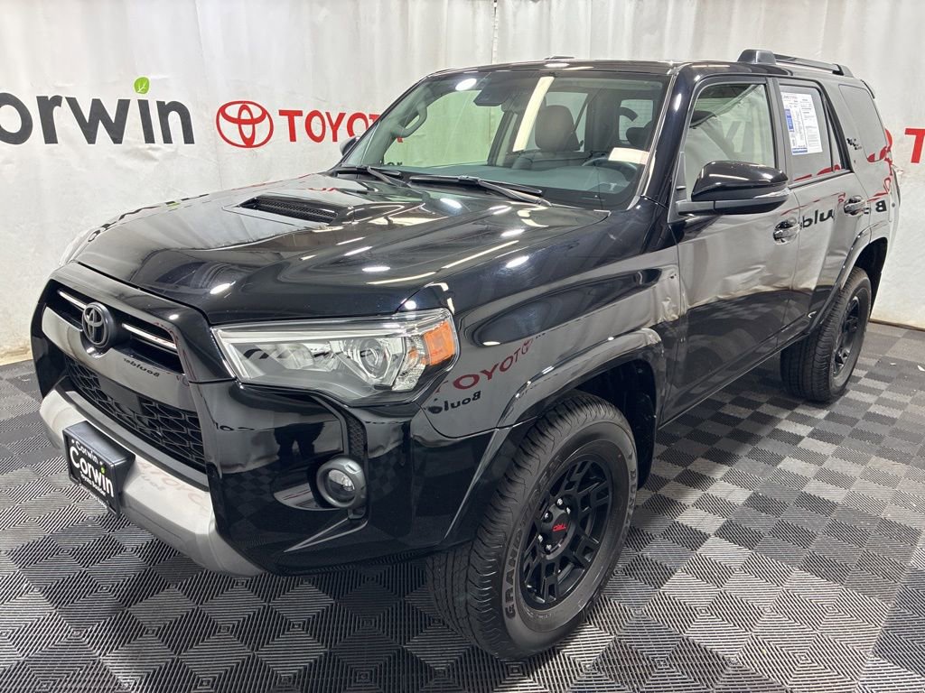 Used 2024 Toyota 4Runner TRD Off-Road Premium AWD/4WD image 3