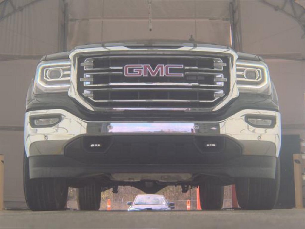 Used 2018 GMC Sierra 1500 SLT image 3