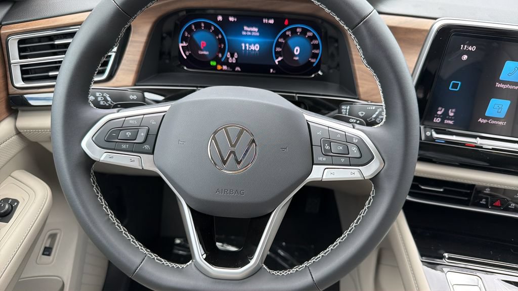 New 2026 Volkswagen Atlas SE FWD image 12