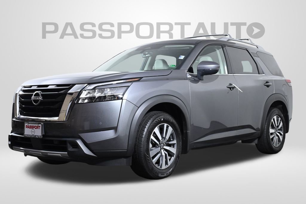 Certified 2024 Nissan Pathfinder SL