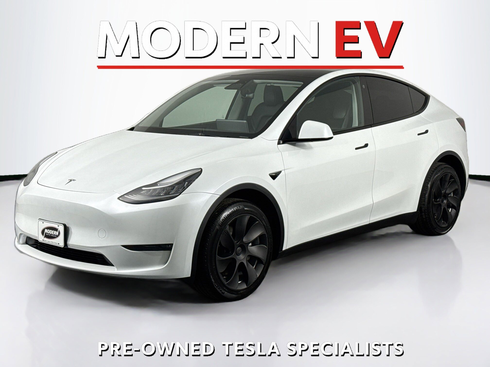 Used 2023 Tesla Model Y Long Range AWD/4WD image 1