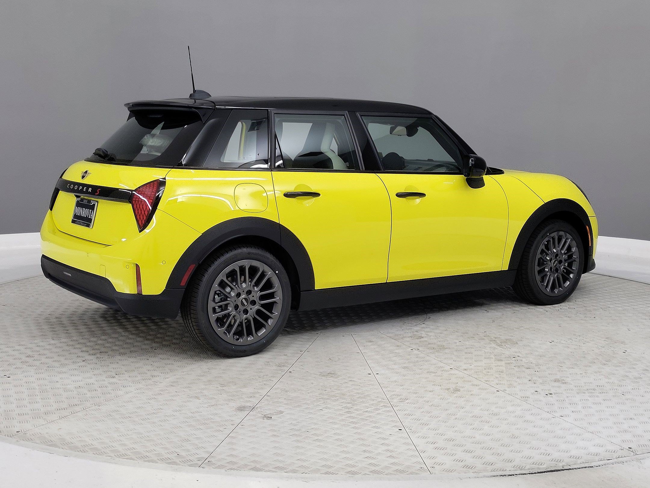 New 2026 MINI Cooper S FWD image 6