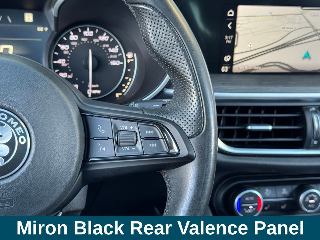 Used 2021 Alfa Romeo Stelvio Ti w/ Nero Edizione image 11